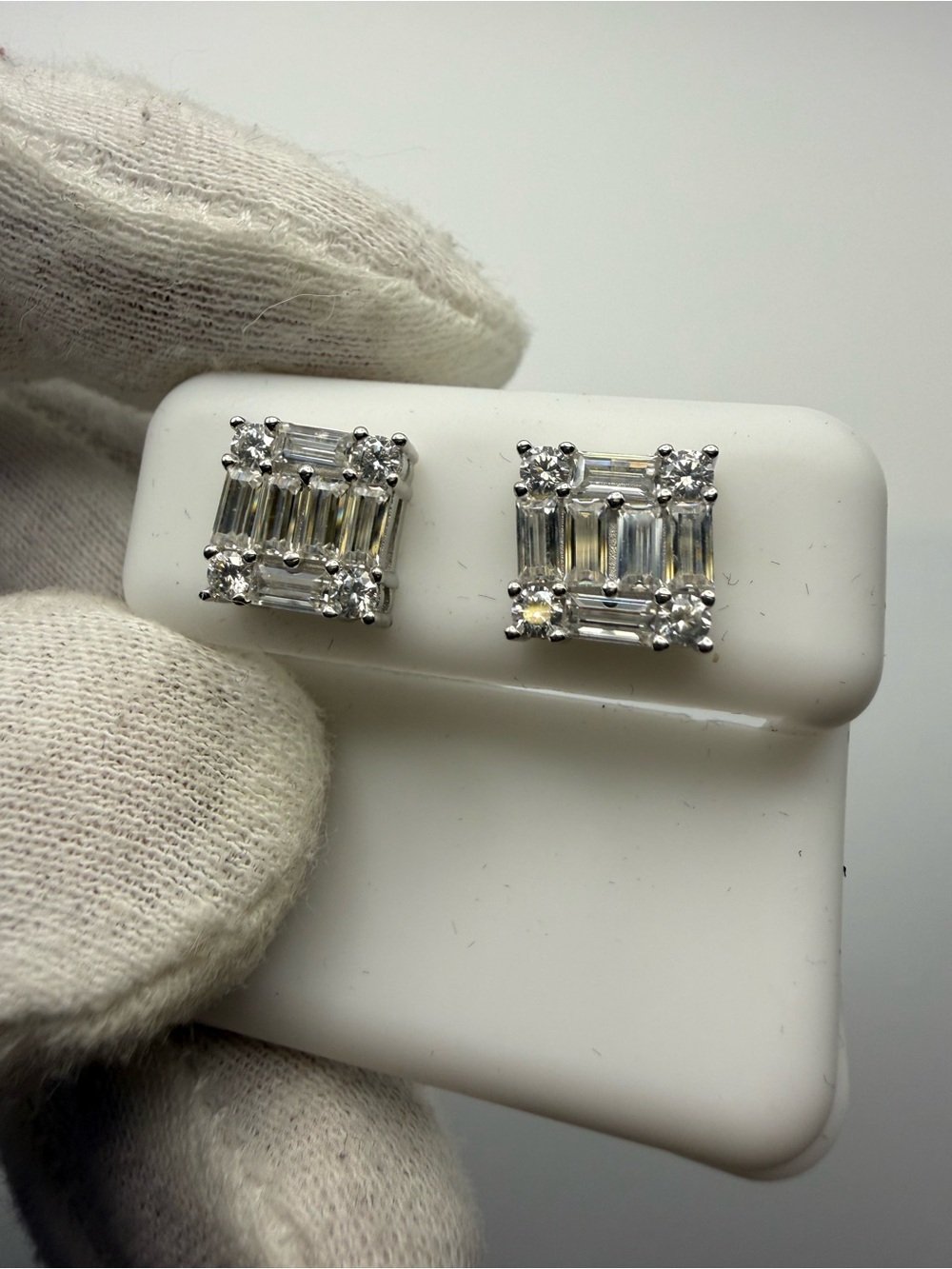 Classic 1 Carat Moissanite Square Stud Earrings - Silver Tone